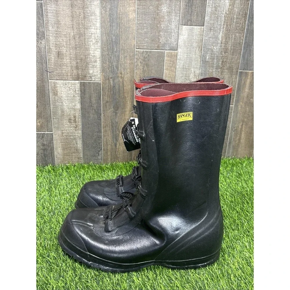 Men's Black Rain & Snow Boots with Red Trim. Nwt